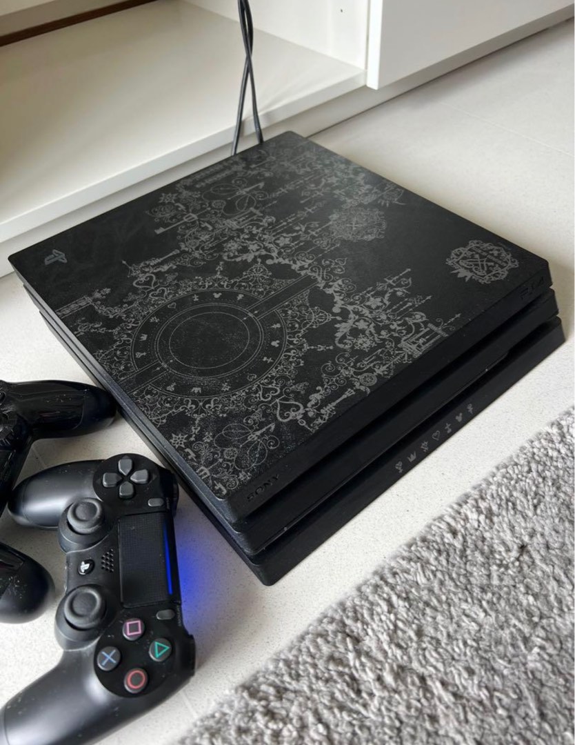 PS4 Playstation limited edition 1TB with games, Video Gaming, Video