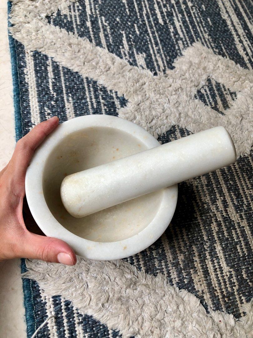 Quartz marble mortar and pestle, Furniture & Home Living, Kitchenware