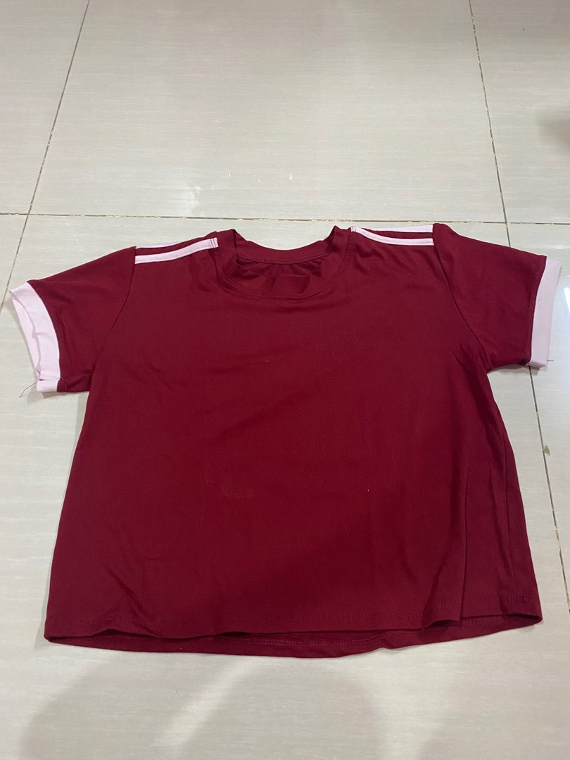 Sleeping Tom White With Red Sleeves Boy's T-shirt