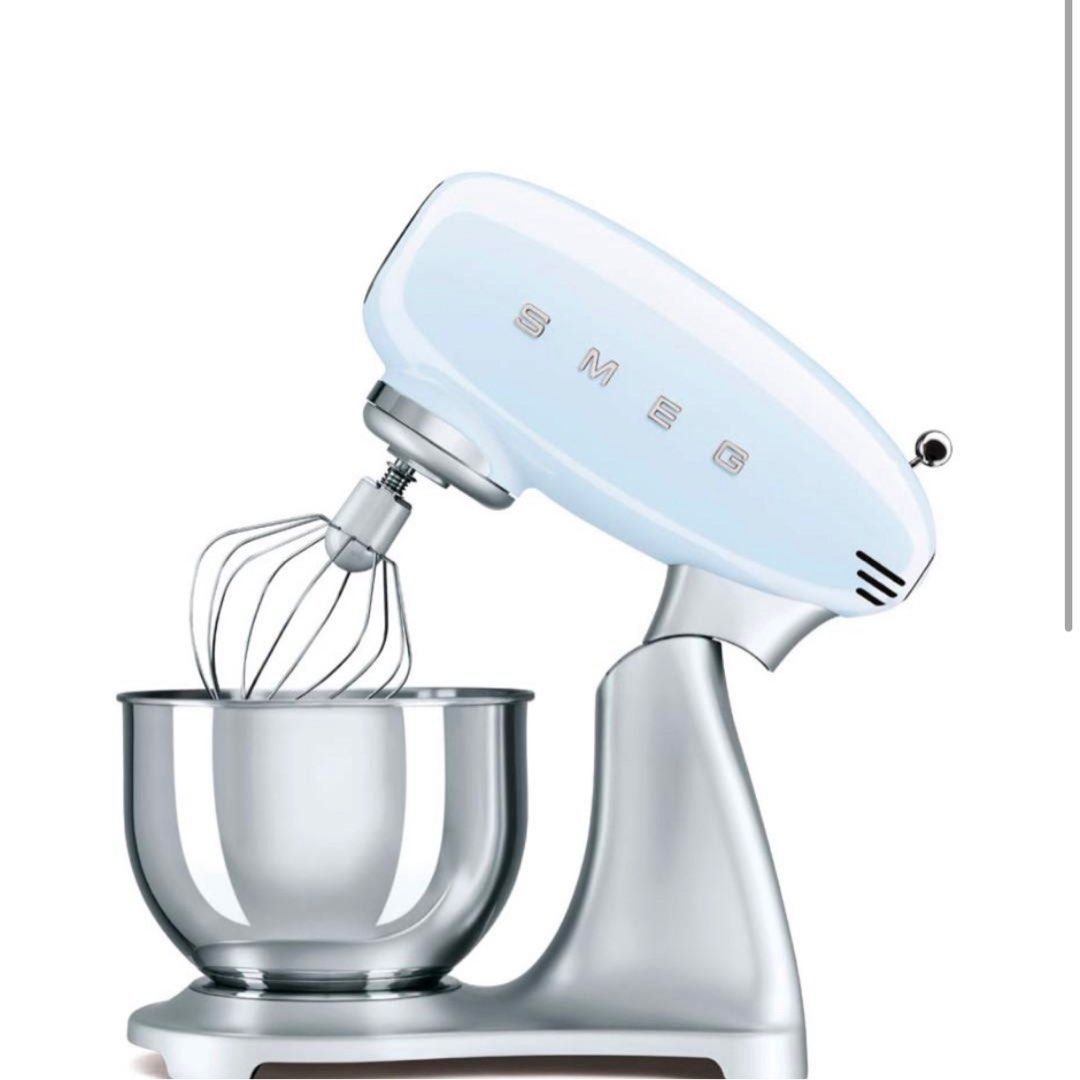 SMEG stand mixer, TV & Home Appliances, Kitchen Appliances, Hand