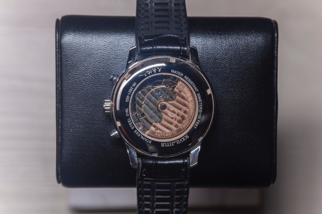 Solvil et titus hotsell moonphase automatic men's watch