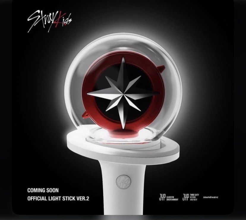 Stray Kids light stick ver.2 官方二代手燈, 興趣及遊戲, 收藏品及