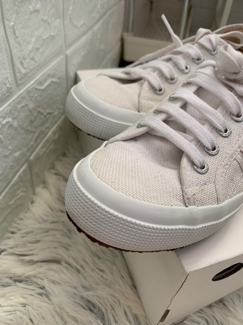 Superga gateway mall hot sale