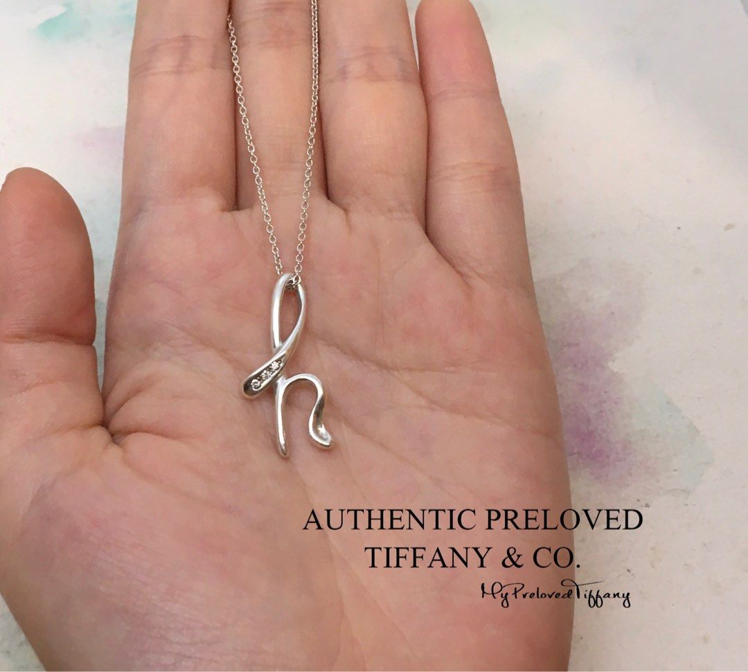 Elsa peretti 2024 alphabet pendant