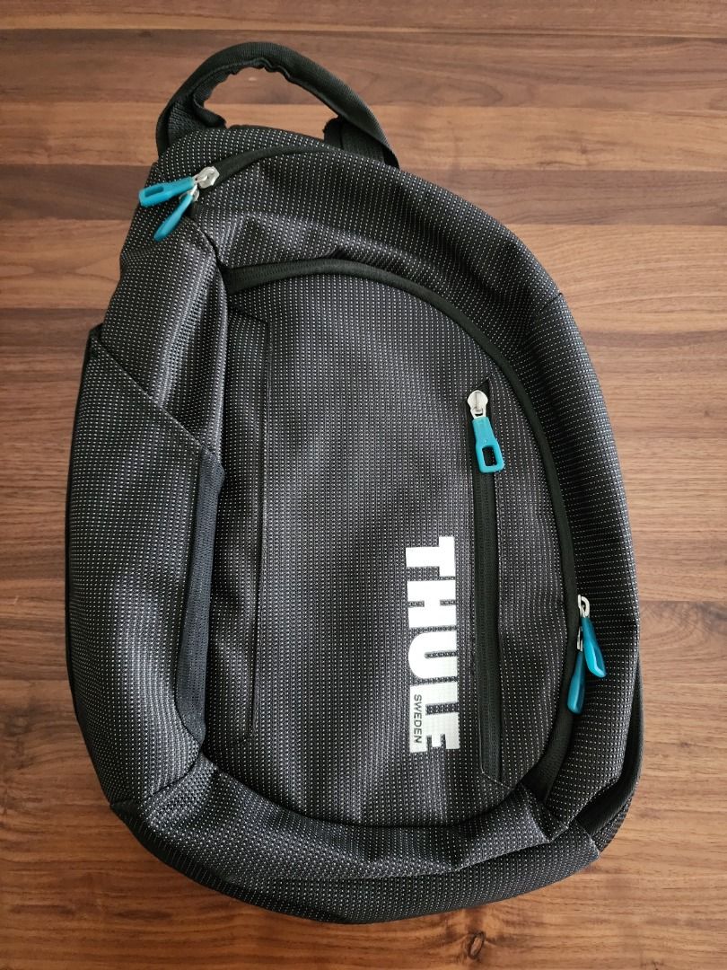Travel Thule Crossover Sling Pack 17L Black
