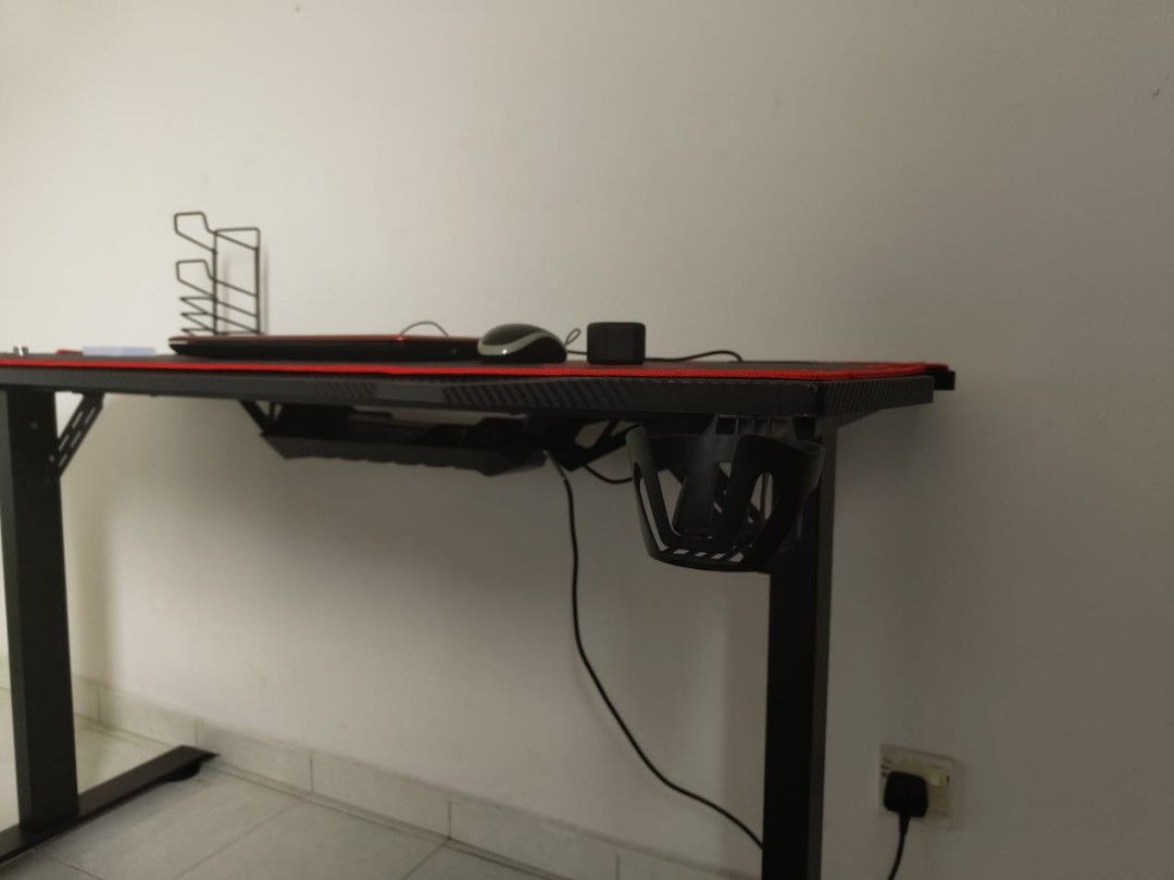 Tomaz Armor Gaming Table 140cm (Black), Furniture & Home Living