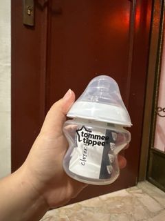 Tommee Tippee bottle