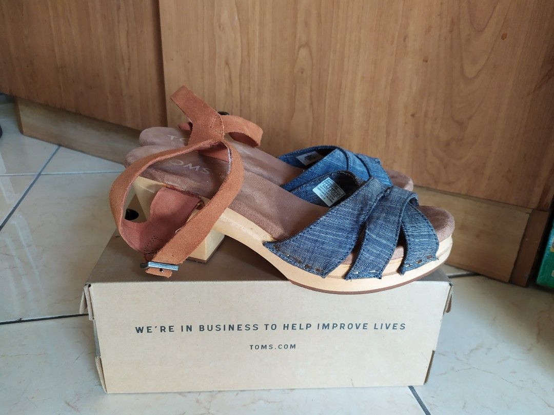 Toms beatrix clearance clog sandal