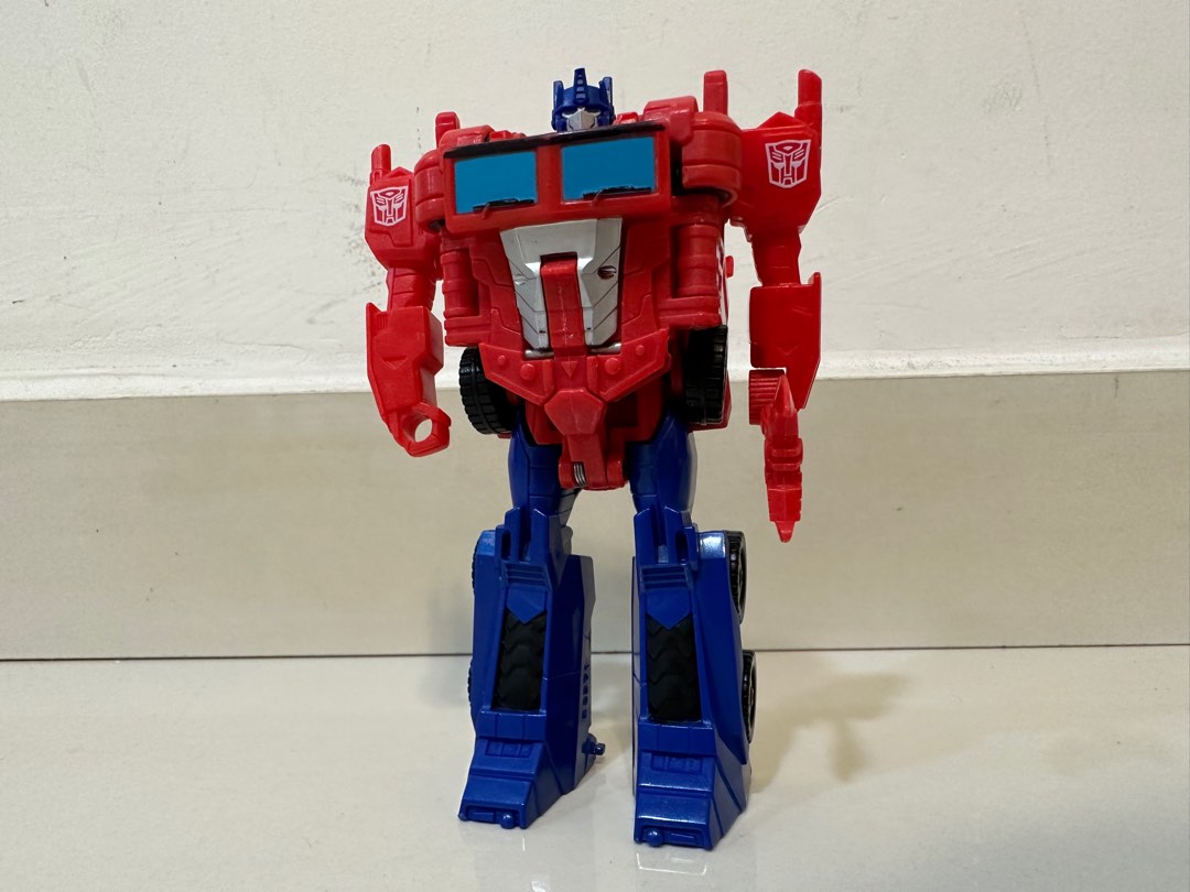 Transformers Cyberverse Optimus Prime!!!, Hobbies & Toys, Toys & Games