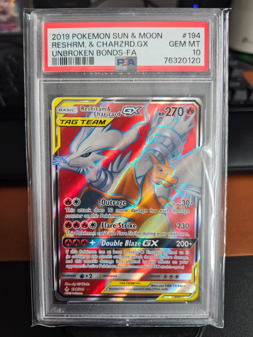 Reshiram & Charizard GX - 194/214 - Full Art Ultra Rare