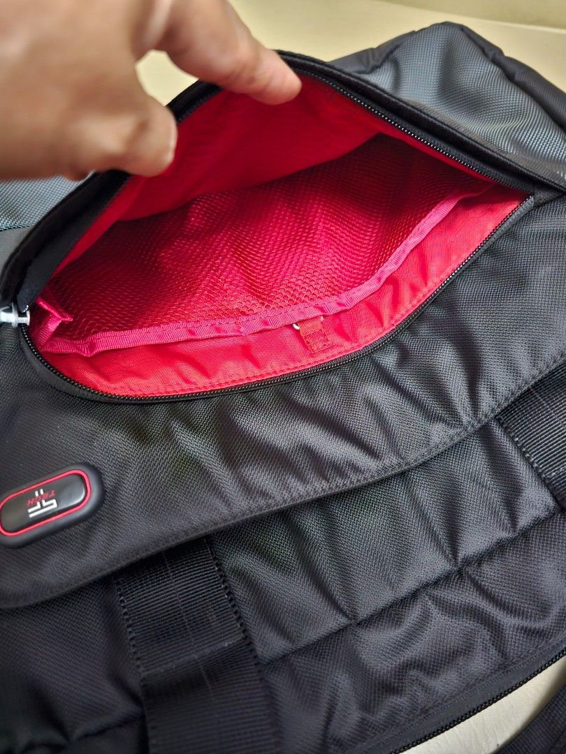 Tumi Tech Laptop Bag on Carousell