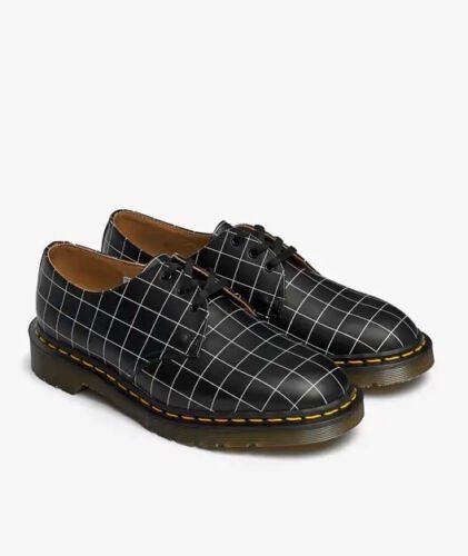 Cheapest dr martens shoes on sale