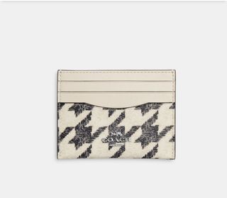 (Category: ) located in . Submitted by ordinary.ordinary (Listing ID 1244024127, Image 1). Description: .