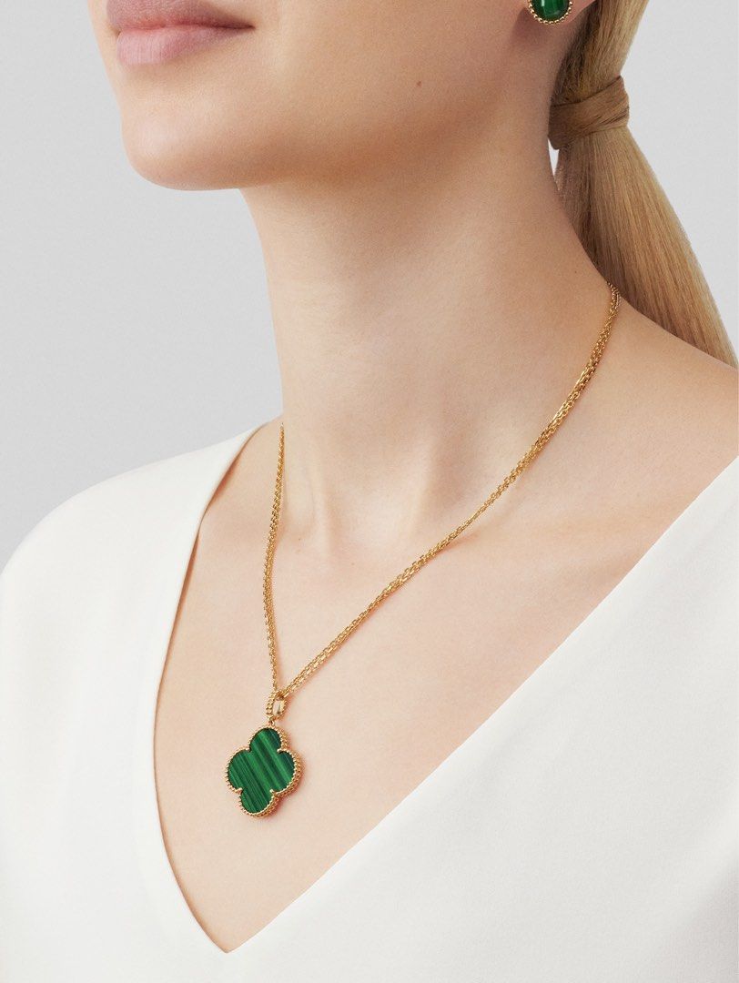 Van Cleef Arpels Magic Alhambra Women s Fashion Jewelry