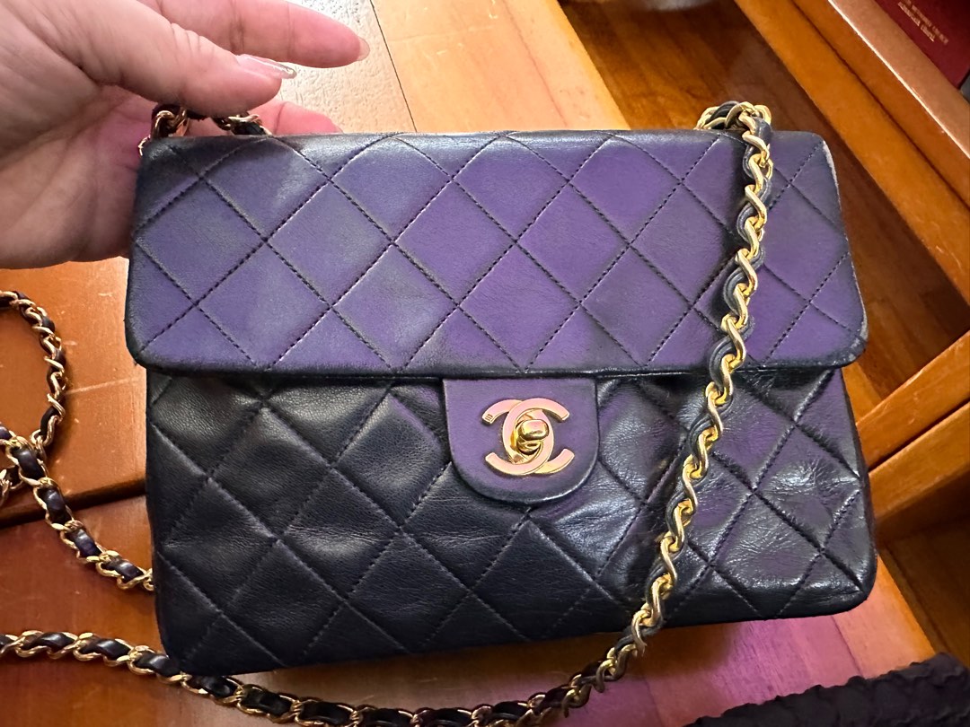 Vintage Chanel Bag 20cm, Luxury, Bags & Wallets on Carousell