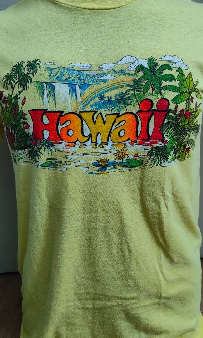 Vintage Hawaii, Men's Fashion, Tops & Sets, Tshirts & Polo Shirts on