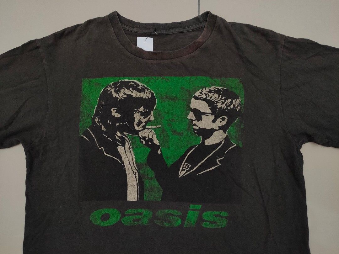 VINTAGE OASIS BAND TSHIRT, Men's Fashion, Tops & Sets, Tshirts & Polo