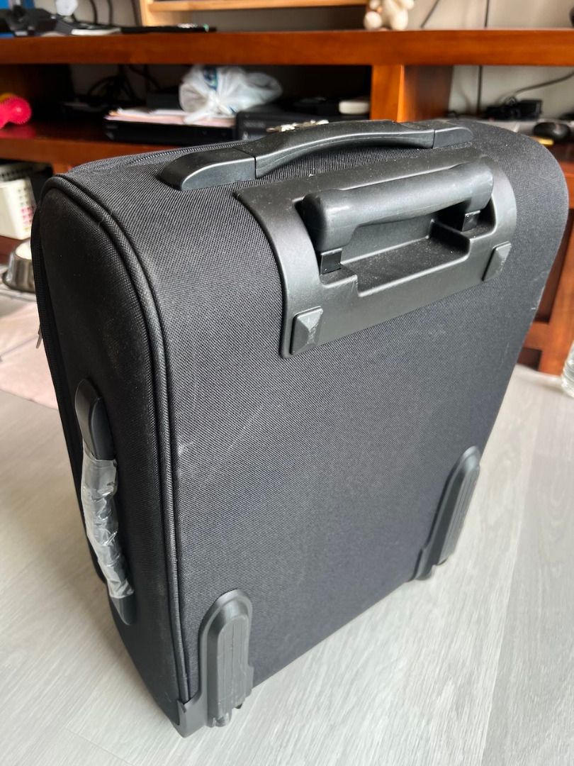 Well used Samsonite Luggage For Sale SOLD