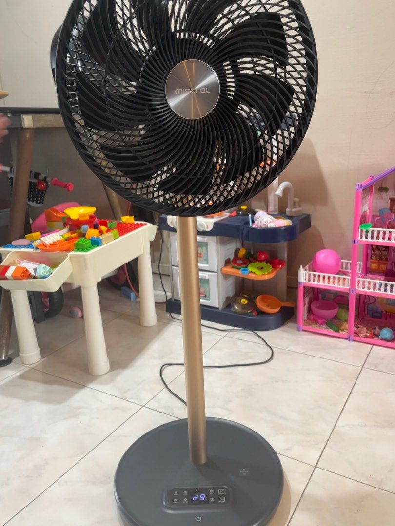 12” high velocity stand fan with remote control move out sale, Furniture & Home Living