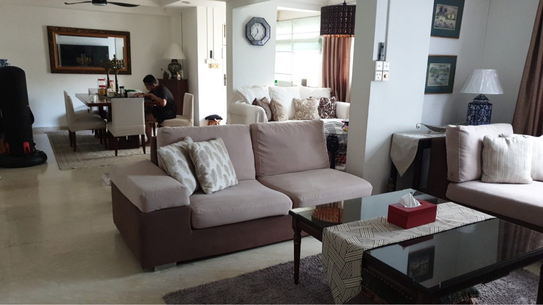 (Category: ) located in . Submitted by nndt2 (Listing ID 1240728750, Image 1). Description: .