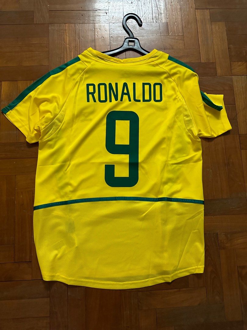 2002 Ronaldo R9 Brazil Jersey, Men's Fashion, Activewear on Carousell