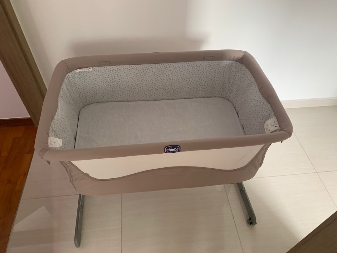 2 x Chicco Next2me baby cot