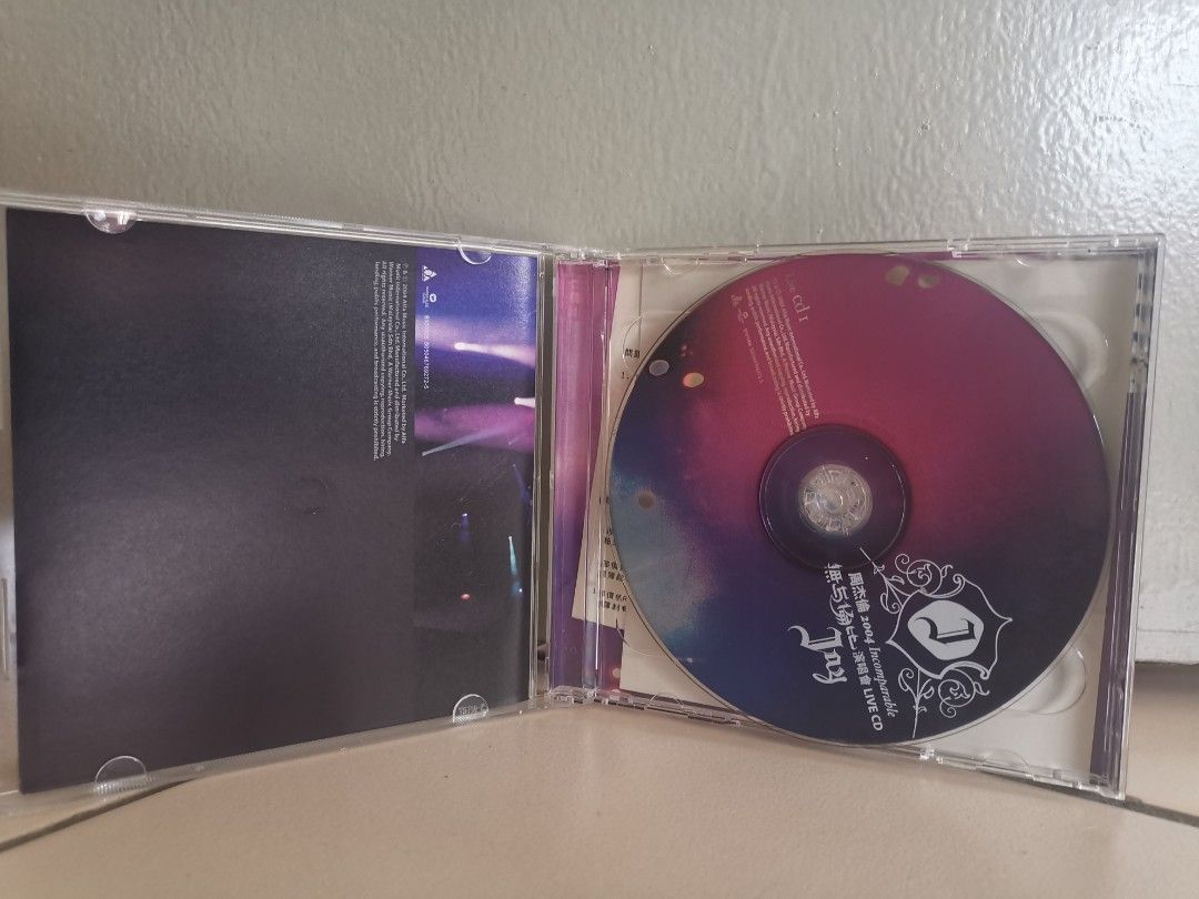 新品 無与倫比演唱會DVD ジェイ・チョウ周杰倫
無与倫比演唱會LiveDVD( Jay Chou – 2004無與倫比演唱會– DVD (Album), 2005 [r12435688