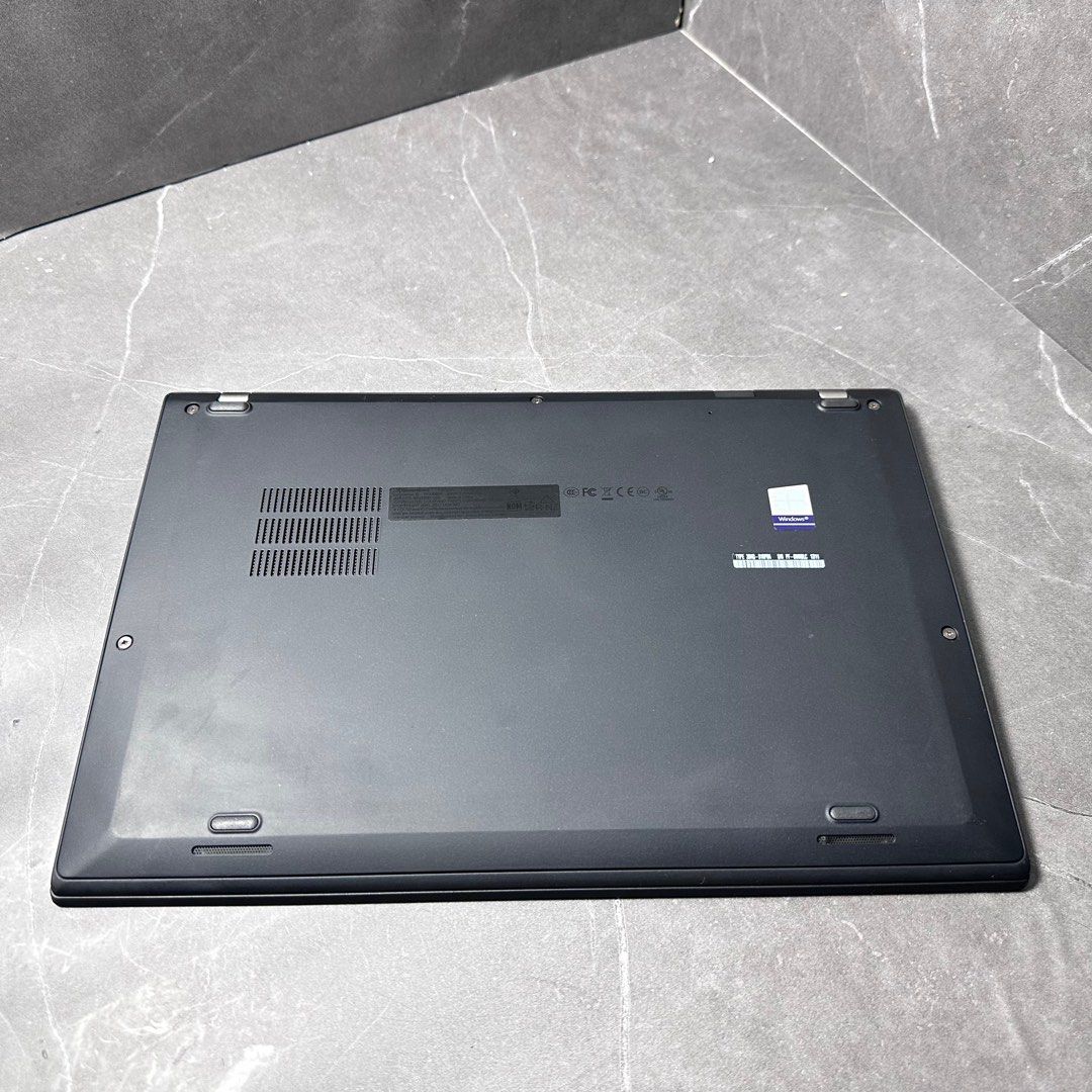 店長推介！2K芒Lenovo ThinkPad X1 Carbon 5th 14inch /i5-7300U/8GB