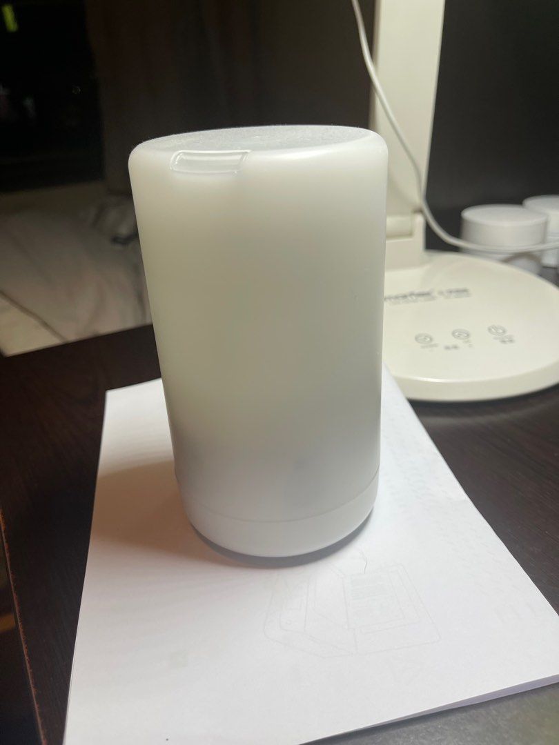 無印良品 muji 香薰機 95%New （分類：健康及美容 - 消毒）位於 Hong Kong。 由 kakay730 提交（商品編號 1240779997，圖片 1）。簡介： 95%新 連電線 無盒 。