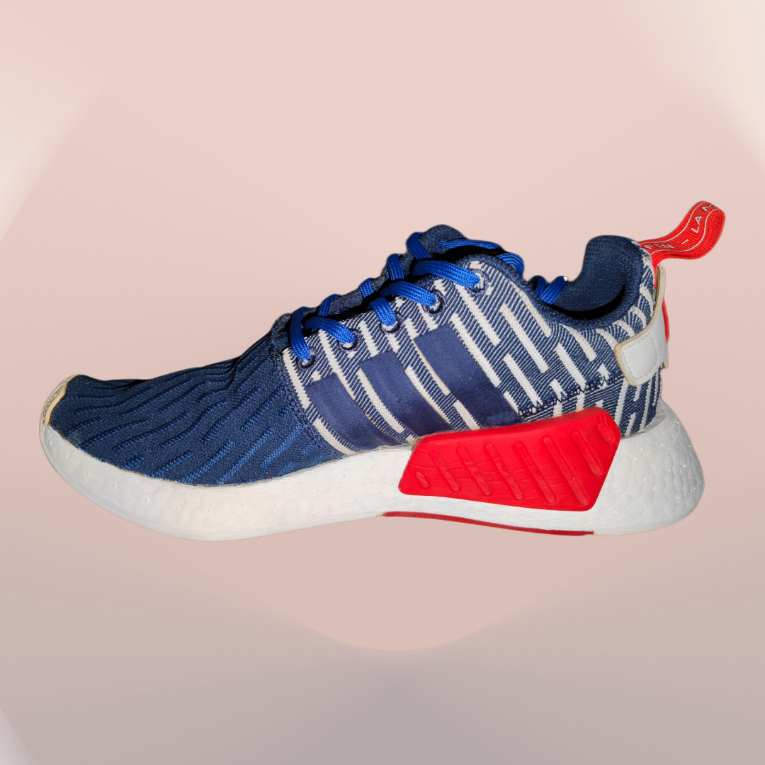 ADIDAS BOOST NMD R2 ORIGINAL USA IMPORTED (Original USA Imported