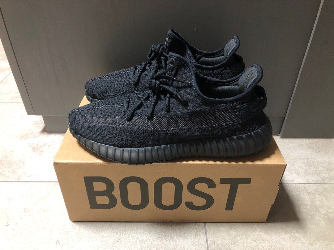 Adidas yeezy 7 outlet v2 triple black