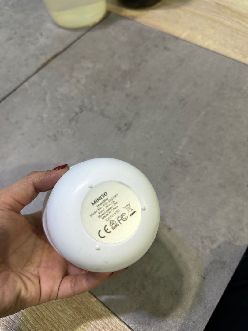 Air Diffuser Miniso, Kesehatan & Kecantikan, Parfum, Kuku & Lainnya di