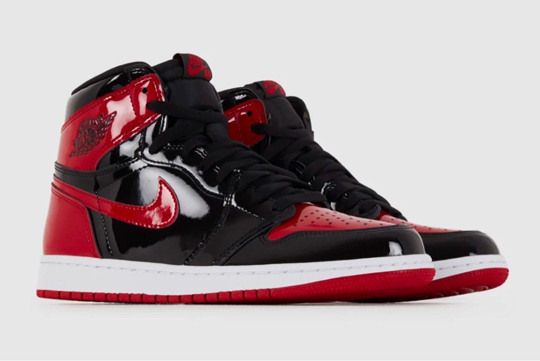 Chicago 1 patent leather store