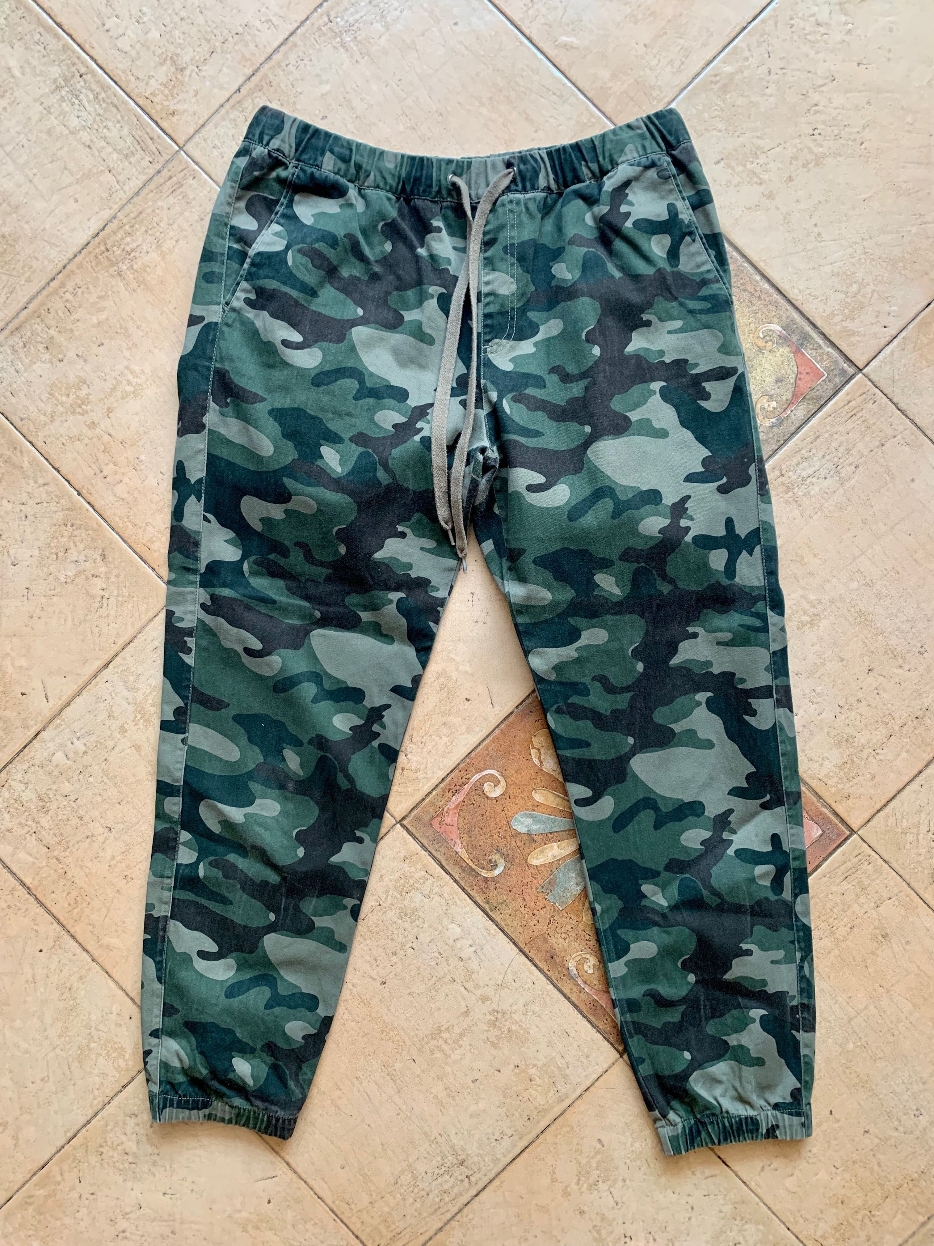 Army cargo jeans
