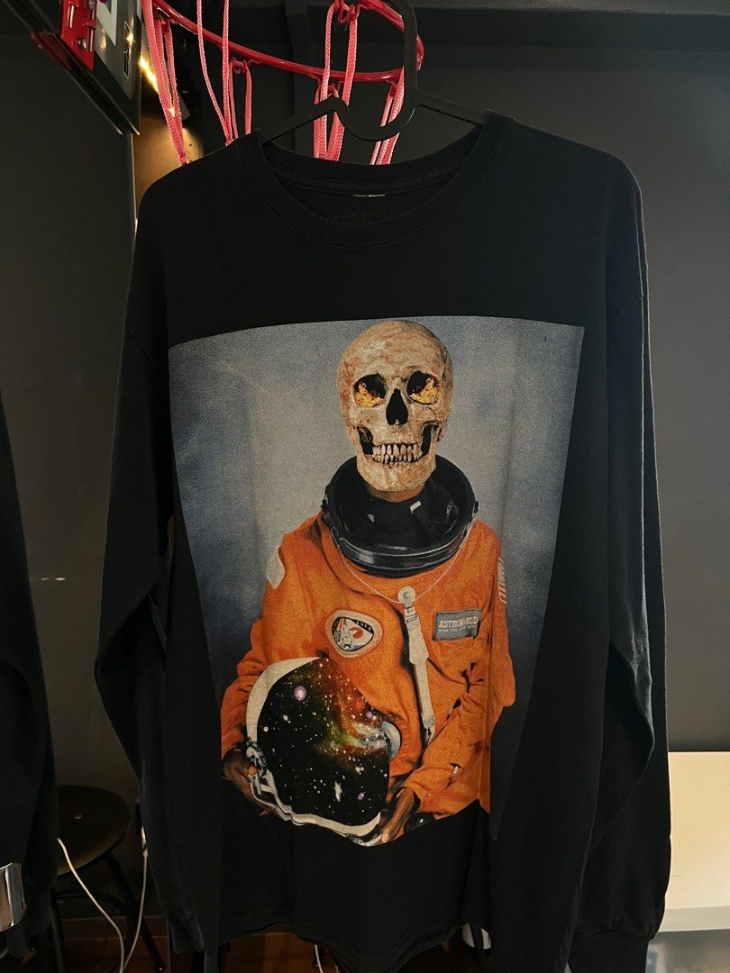 Astroworld long sleeve tee online