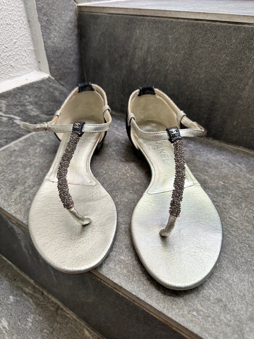 Chanel t strap sandals outlet