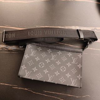 Brand new) LV Mens Gaston Wearable Wallet in Monogram Eclipse Reverse  Coated Canvas SHW