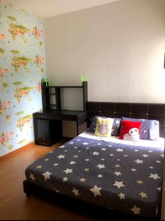 (Category: ) located in . Submitted by lunapetunia (Listing ID 1240659006, Image 1). Description: .