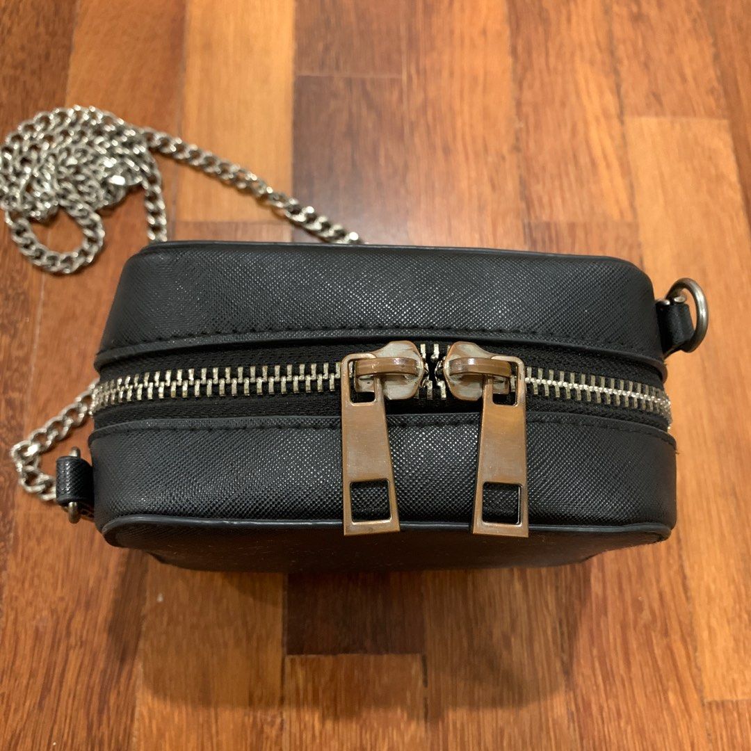 Bershka discount sling bag