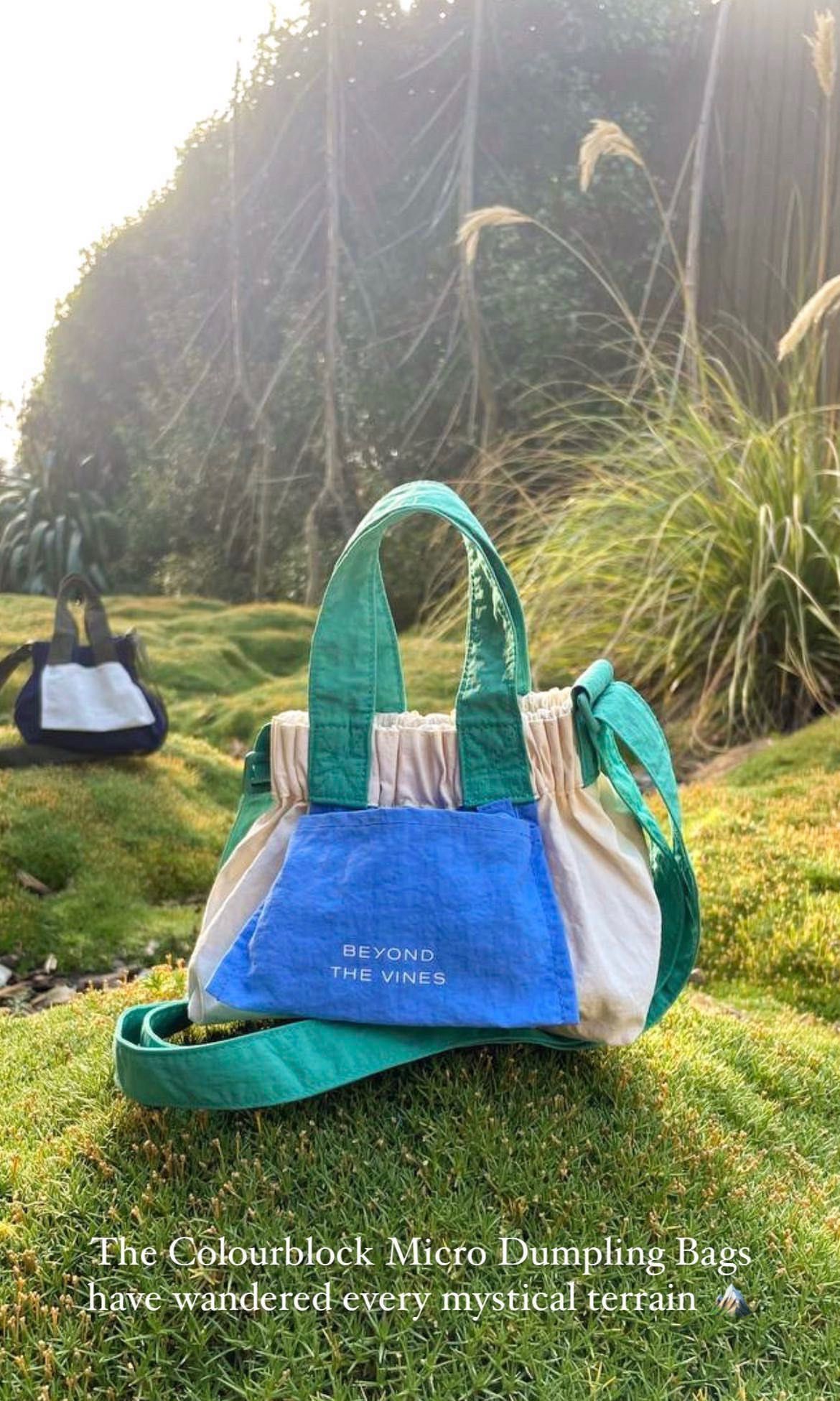 Beyond the Vines Micro Dumpling (Pre-Order) (Category: Cross-body Bags) located in Manila. Submitted by msgme (Listing ID 1240663601, Image 2). Description: 🥟 For pre-order 🥟 50% DP to reserve 🥟 Teeny tiny micro mini dumpling bag is only available for purchase with every colorblock micro.