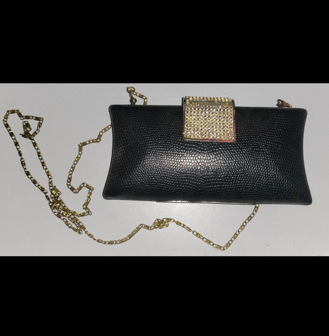 Hard shell discount clutch bag