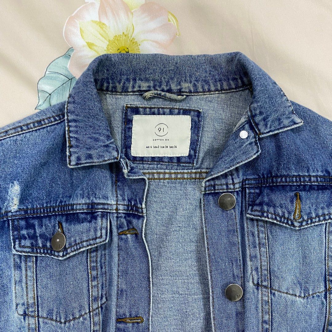 Cotton On blue denim jacket Women s Fashion Activewear on Carousell