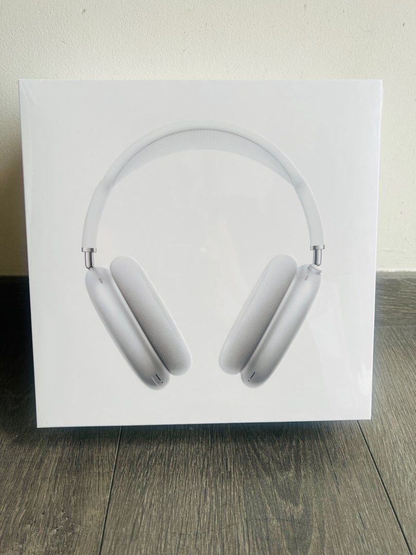 BNIB sealed Apple AirPods Max Silver with White Headband