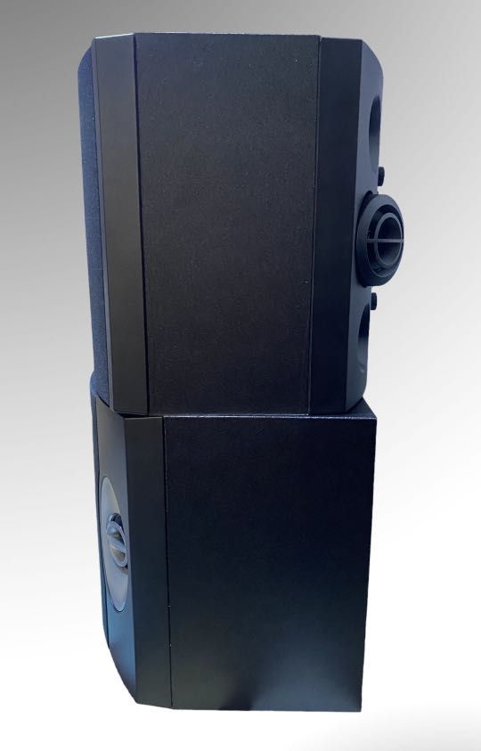 BOSE301 Series V Bookshelf (Category: Soundbars, Speakers & Amplifiers) located in Malabon City. Submitted by djjaypiee18 (Listing ID 1230737327, Image 3). Description: Brand new Bose301V bookshelf direct from mexico Sealed box Pair in a box 3 pcs stock left .