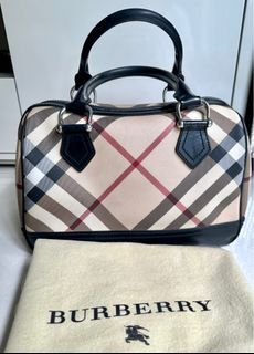 Authentic Vintage Burberry Classic Haymarket Doctors Speedy Bag, Luxury,  Bags & Wallets on Carousell