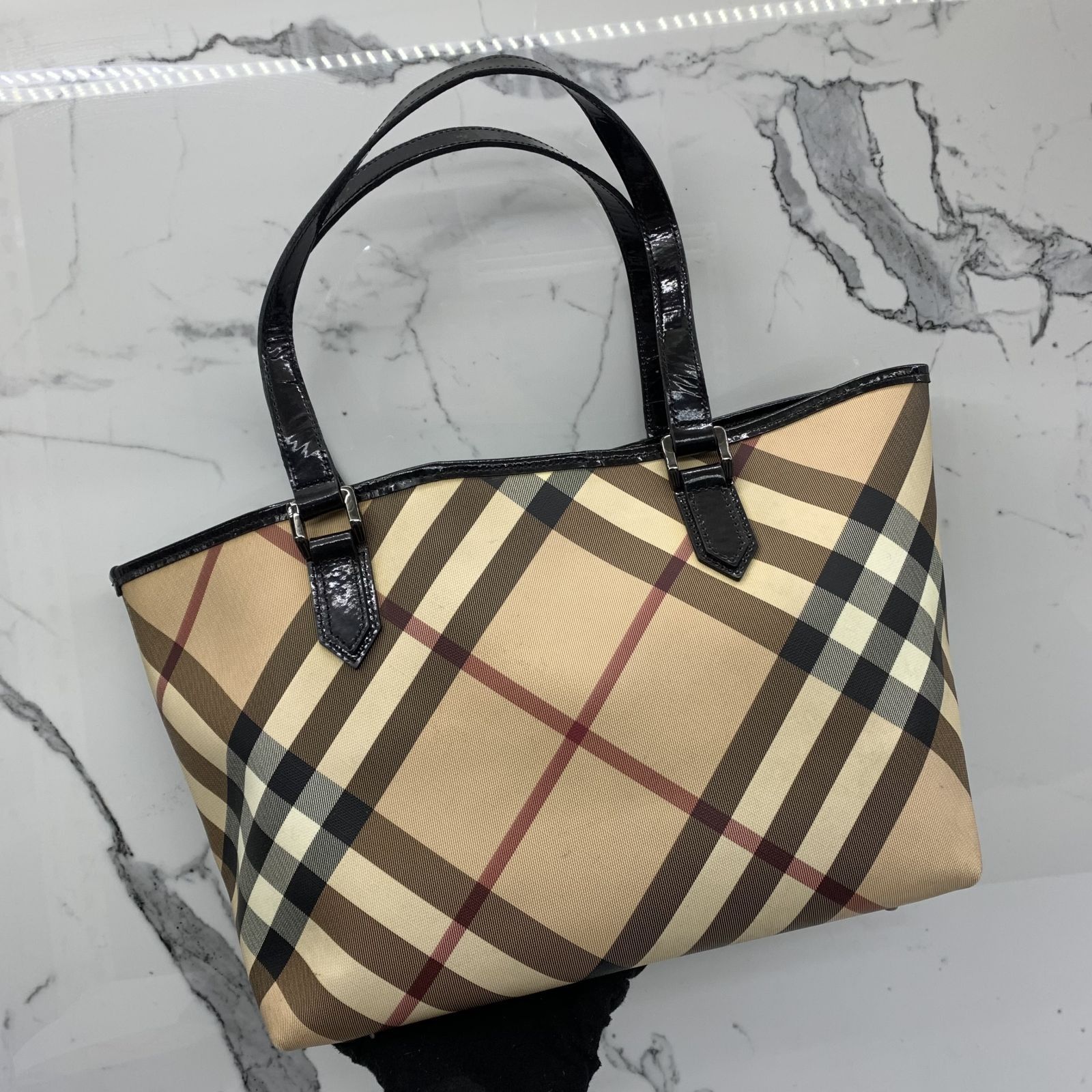Burberry price 2025 in london