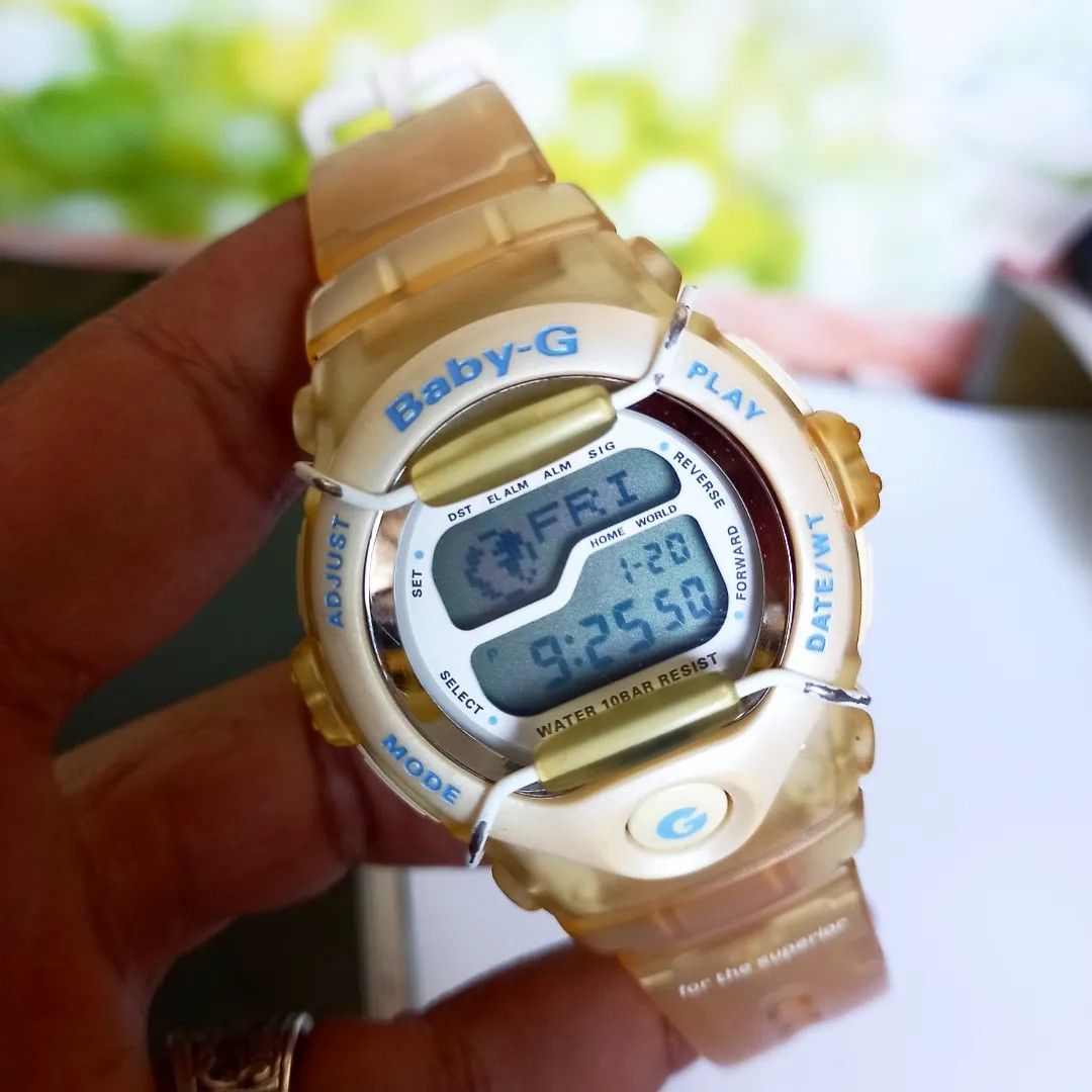 BABY-G BGT-100 品質は非常に良い - 時計