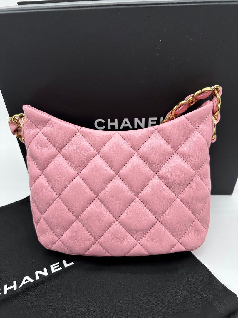 Chanel 22 leather handbag Chanel Pink in Leather - 34205116