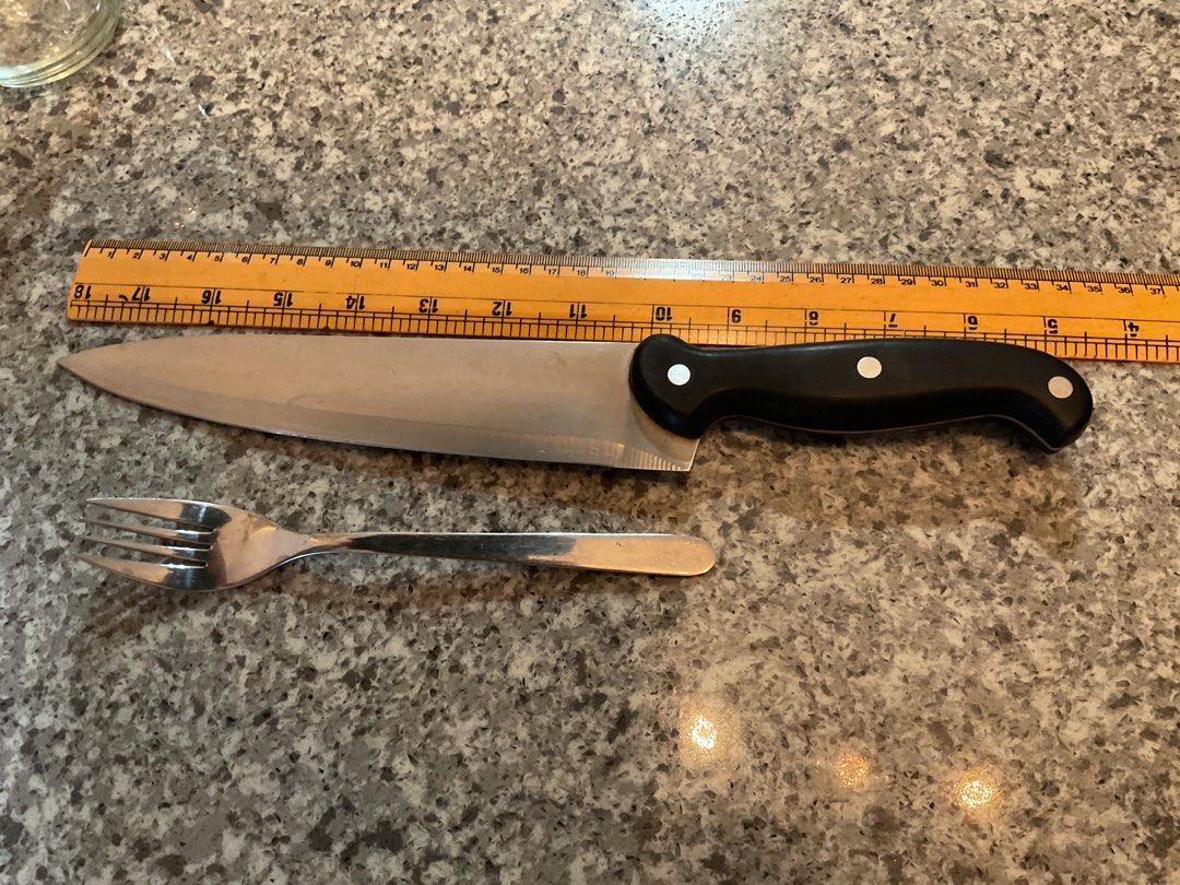Chef Knife (Category: Knives & Chopping Boards) located in Singapore. Submitted by orator11 (Listing ID 1240778521, Image 2). Description: This is a lightly used chef knife. It was kept in a drawer for a couple of years..