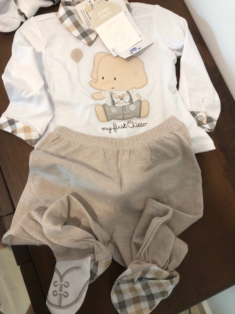 Chicco baby clothes sales